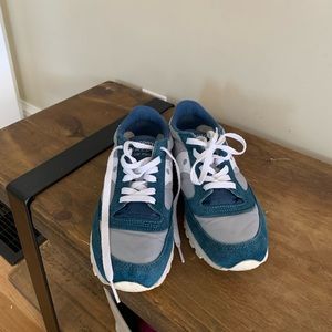 Saucony sneakers size 8.5
